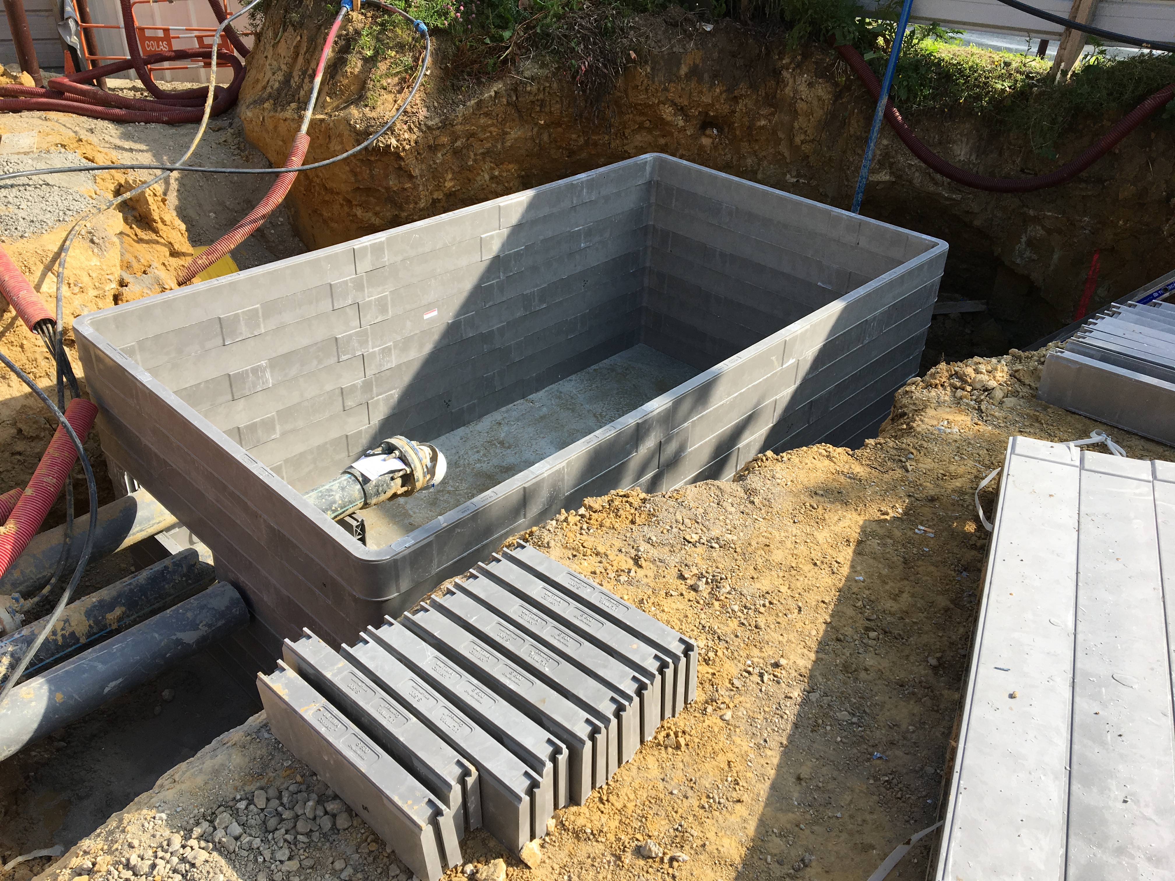 Clean Water Network Provision in Paris